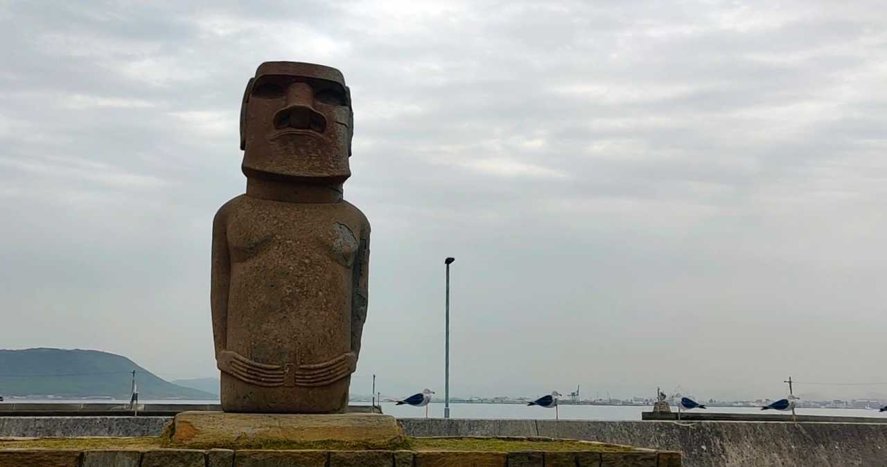 Moai replica originally used during the reconstruction of the Ahu Tongariki Moai on Easter Island